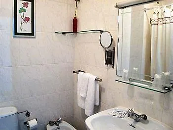 Mediante Hotell *